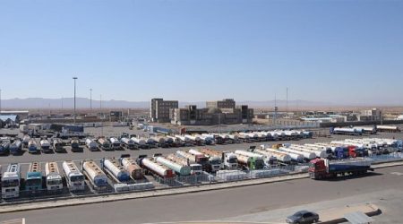 2600 کامیون ترانزیت در مرز دوغارون منتظر ورود به افغانستان هستنند